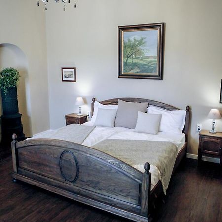 Labor Kvartely Hotel Токай Екстериор снимка