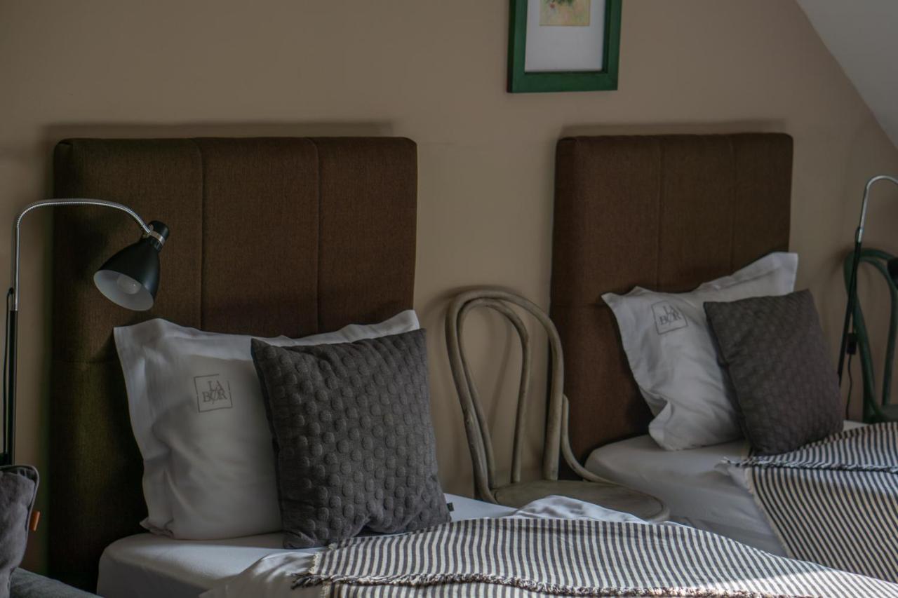 Labor Kvartely Hotel Токай Екстериор снимка