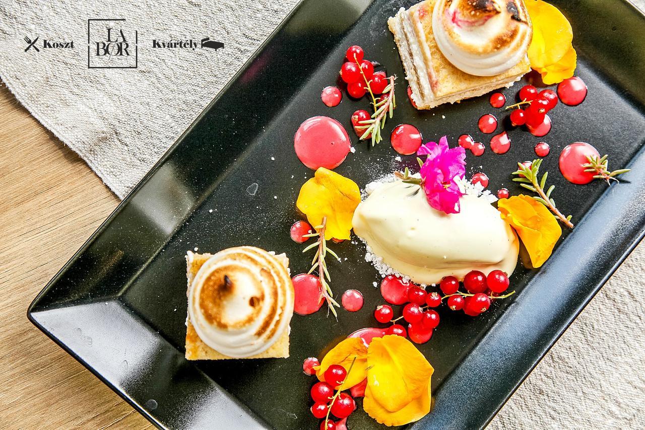 Labor Kvartely Hotel Токай Екстериор снимка